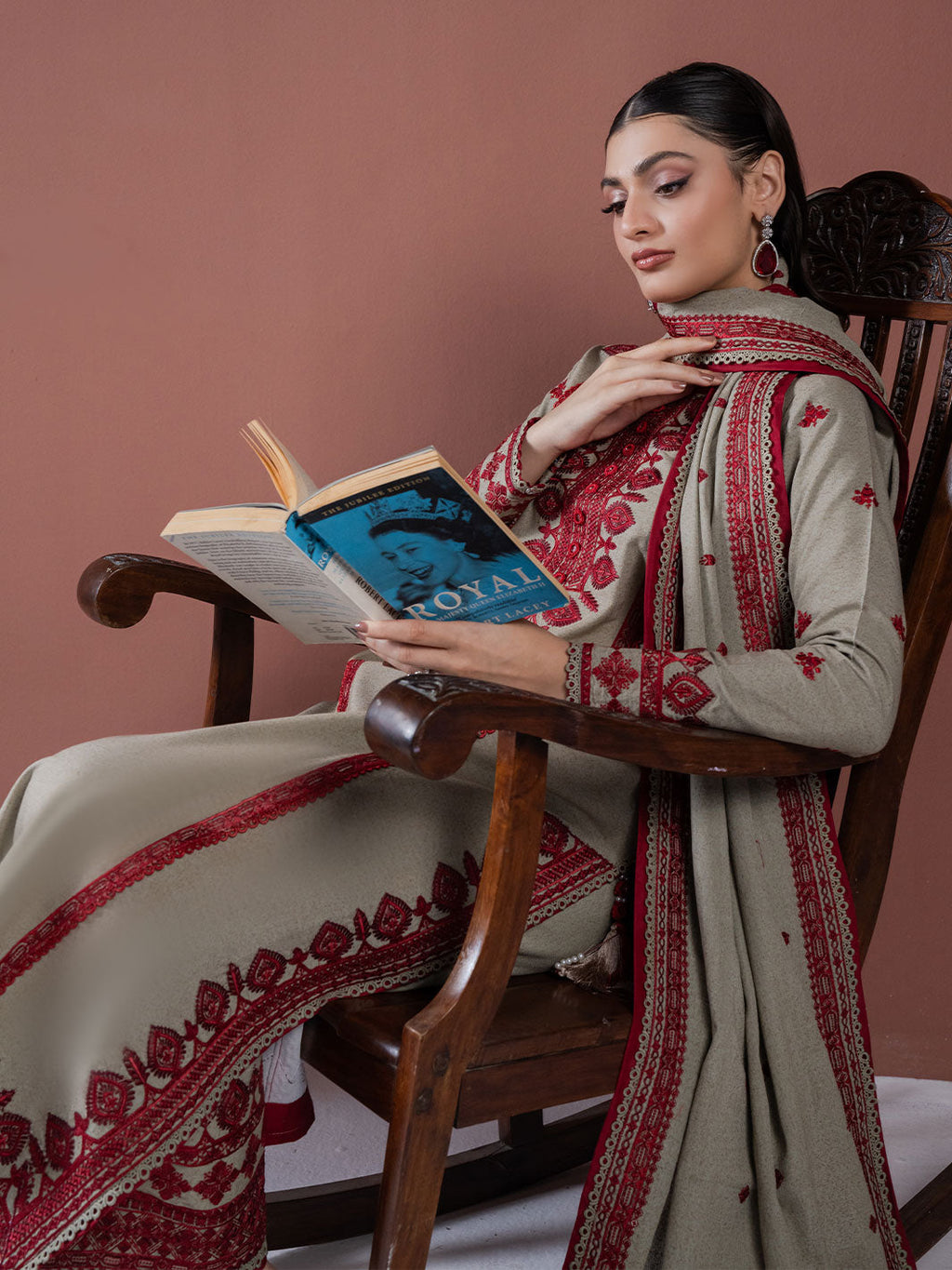 ASIM JOFA-3PC LAWN EMBROIDERED SHIRT WITH LAWN EMBROIDERED DUPATTA AND LAWN TROUSER-BIC-4529