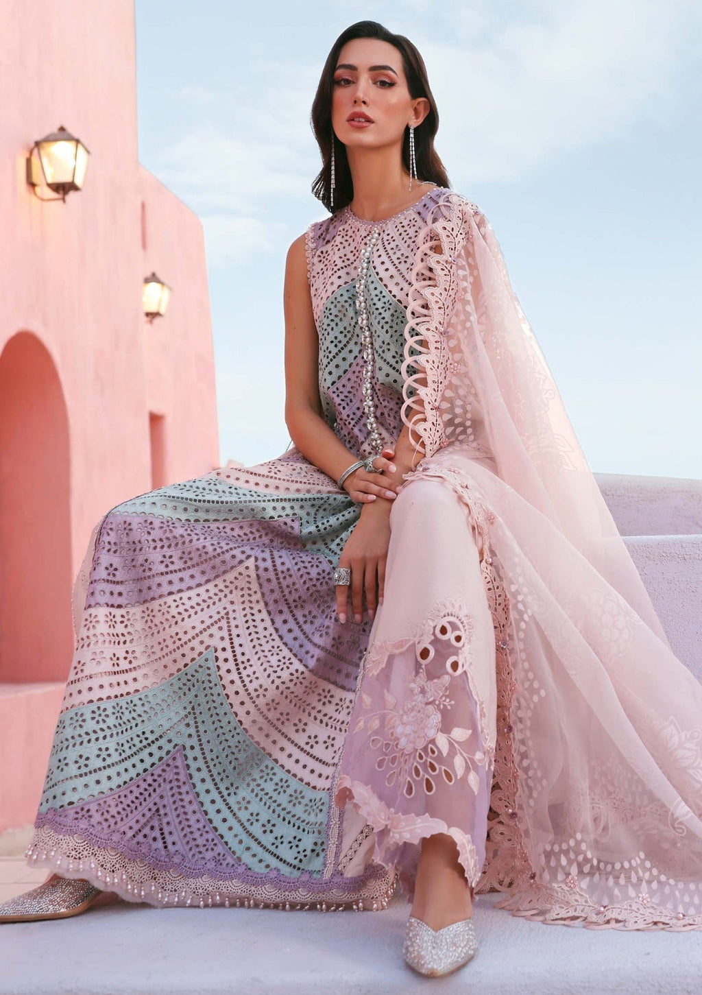 aria b summer collection Available on Fine Quality Lawn with diamond Emb Dopatta