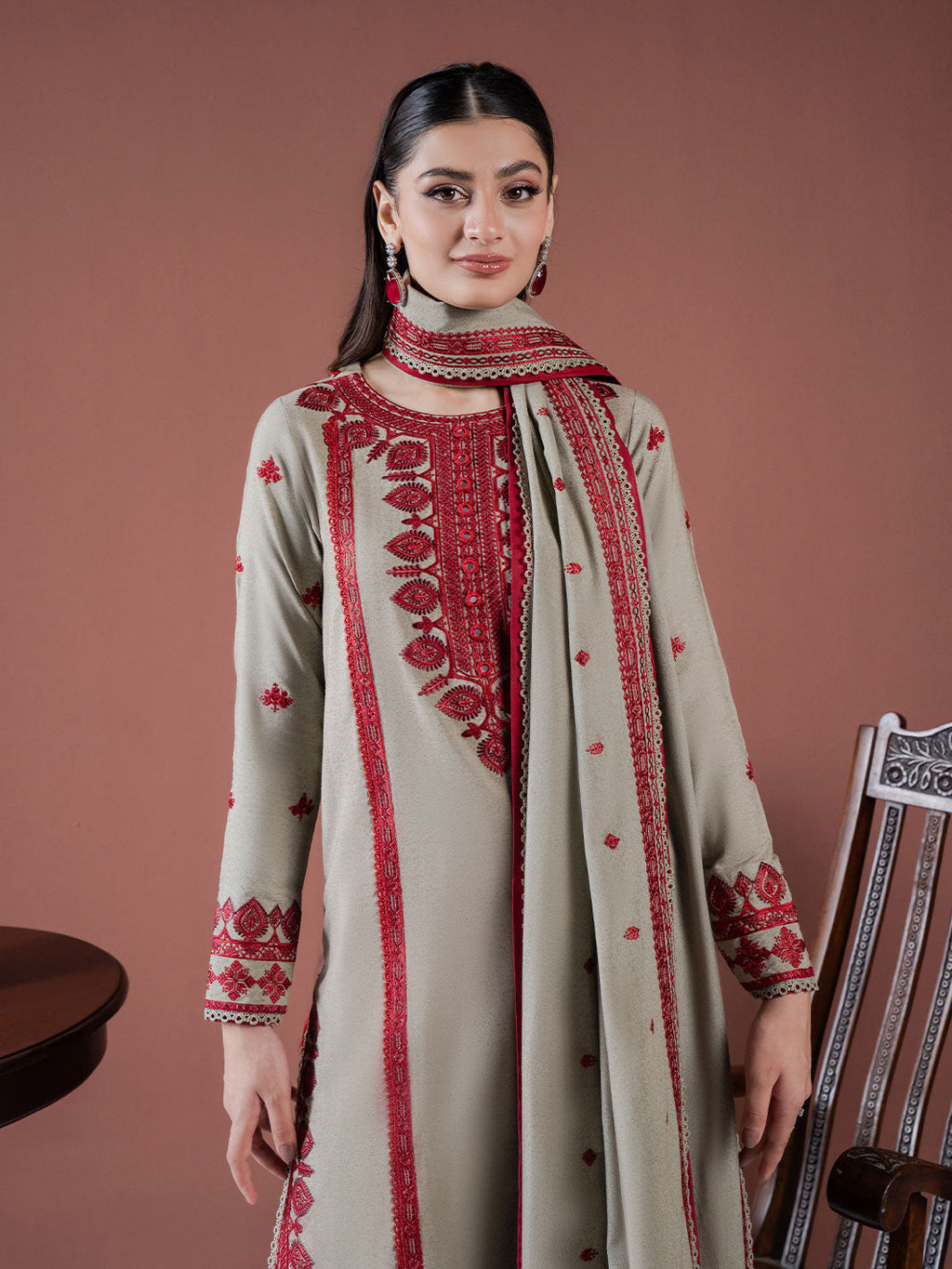 ASIM JOFA-3PC LAWN EMBROIDERED SHIRT WITH LAWN EMBROIDERED DUPATTA AND LAWN TROUSER-BIC-4529