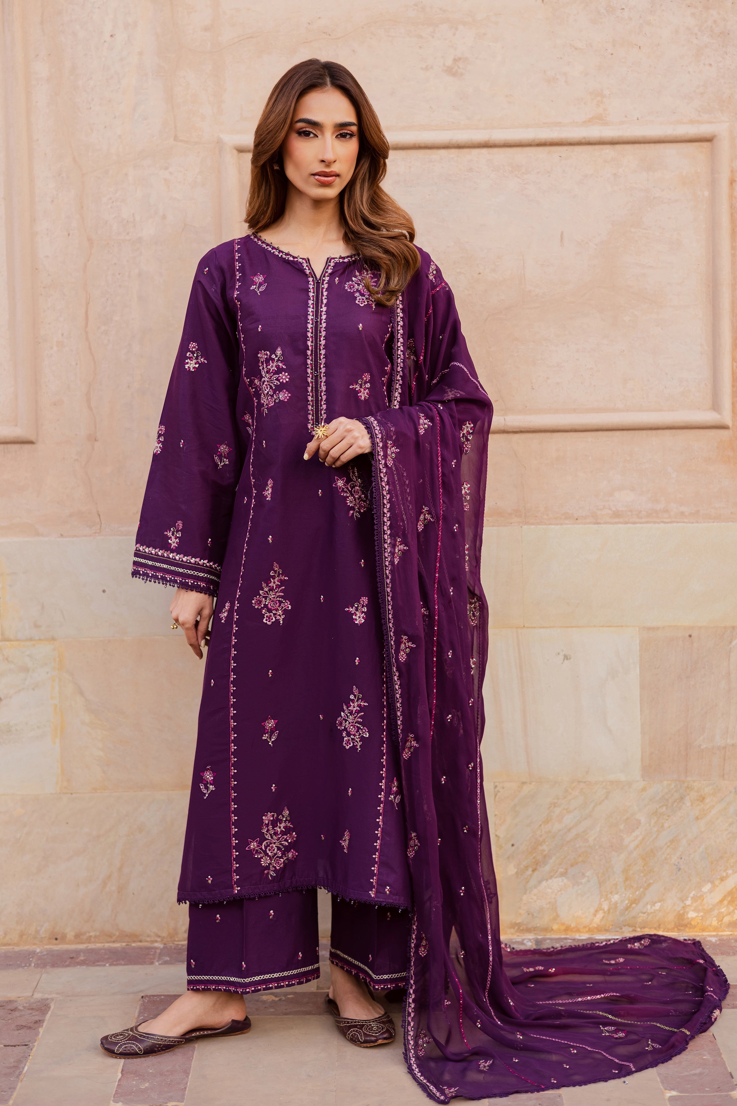 Mashayem 3Pc - Festive Embroidered Lawn unstiched 3395