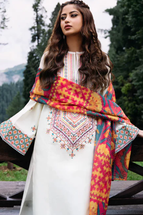 3 Piece - Unstitched Fully Embroidered Lawn Suit SP-2575