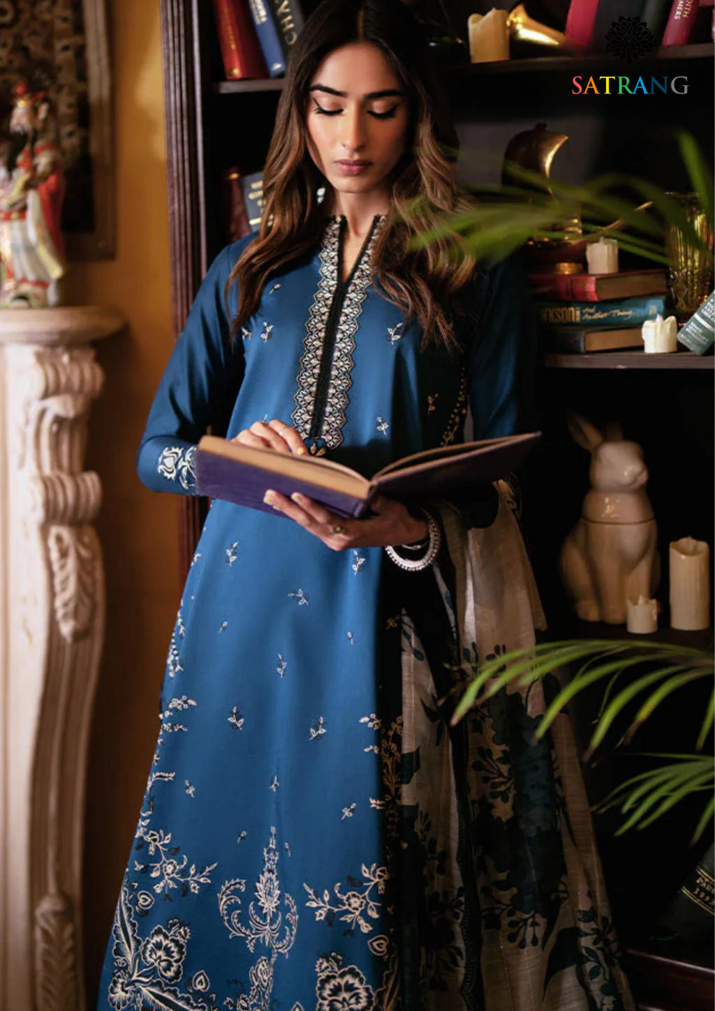 Maria b  Summer Unstitched 3PC Lawn Embroidered Shirt With voil diamond Dupatta