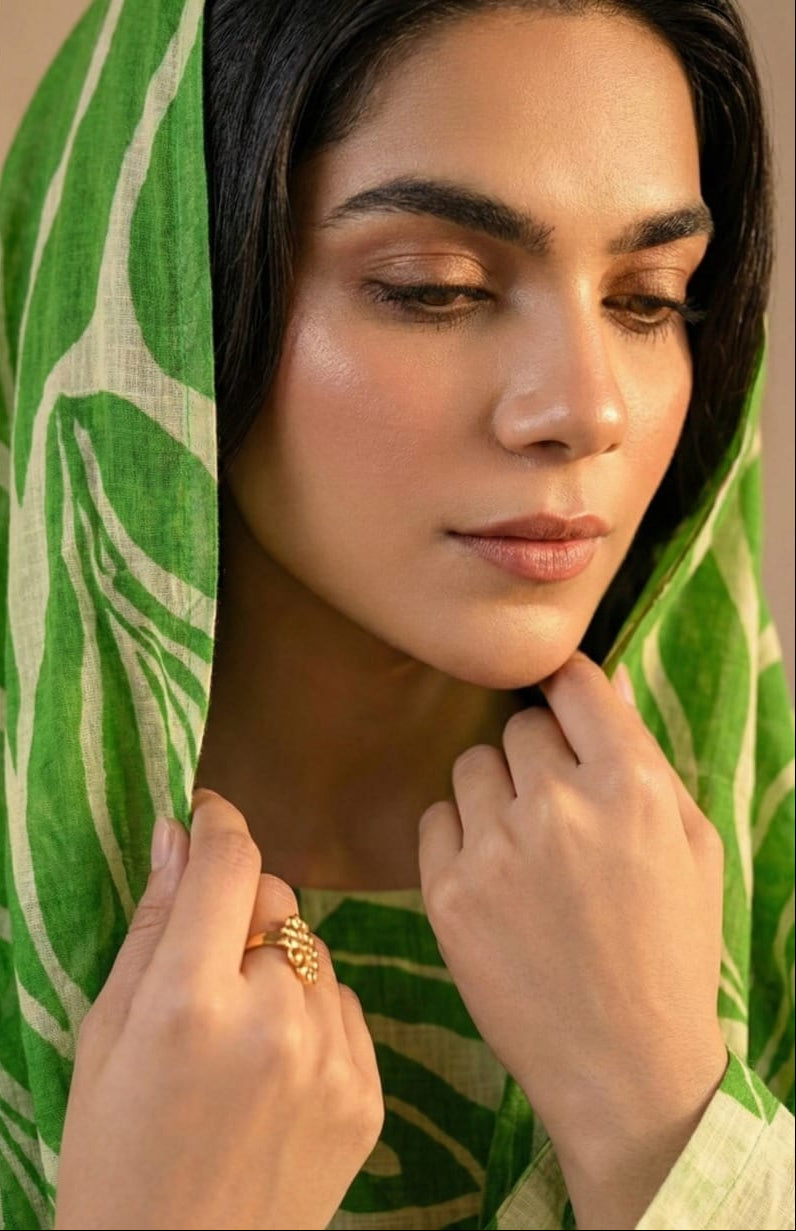 Luxury Airjet Slub Lawn with Premium Voil Slub Dupatta (3-Piece)