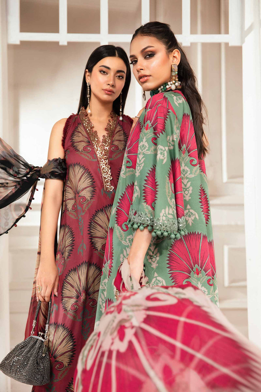 3 Piece - Unstitched Digital Printed Lawn Fabric With Voile Dupatta MB-444